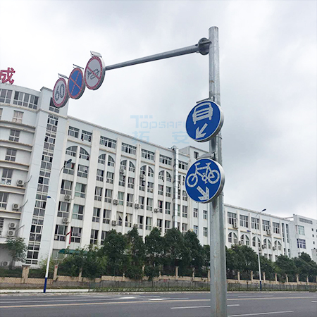 太陽(yáng)能限速交通標(biāo)志牌